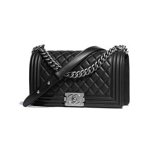 Chanel boy bag used great condition